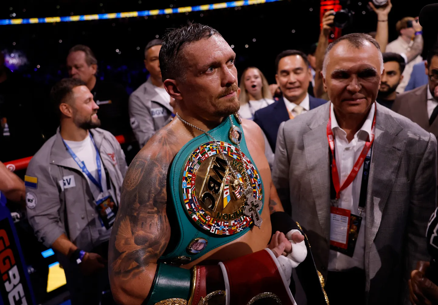 Usyk beats Dubois to become undisputed world heavyweight champion