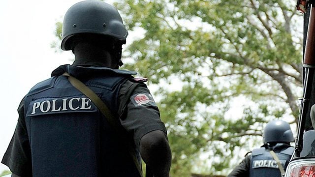 Niger police arrest suspect with locally-made pistol