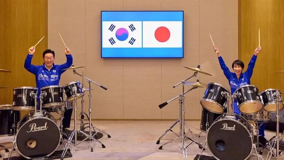 Japan and South Korea leaders break into K-pop drumming after historic summit
