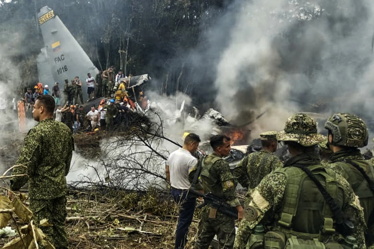 Colombia military plane crash kills 66 in Puerto Leguízamo, dozens injured