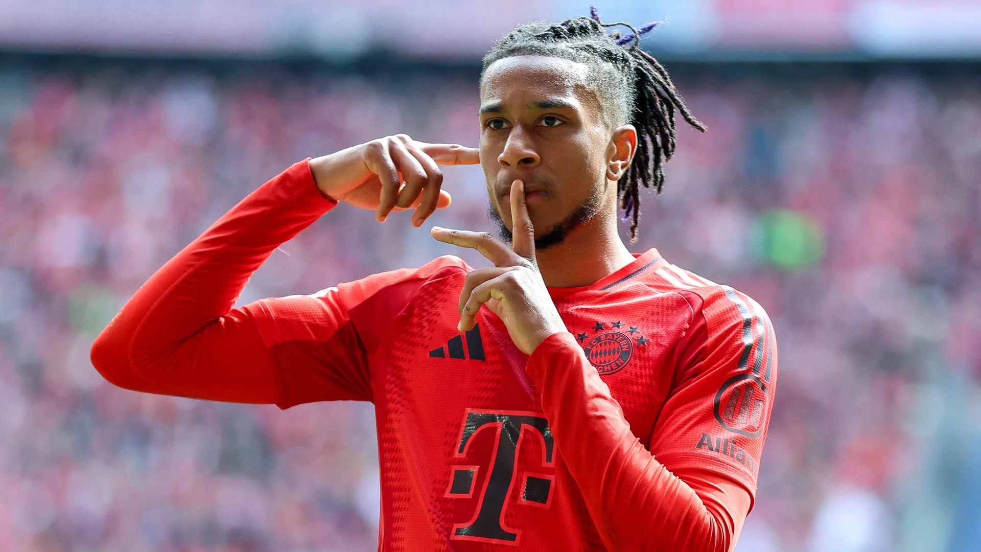 Bayern would reject €200m offer for Olise – Official